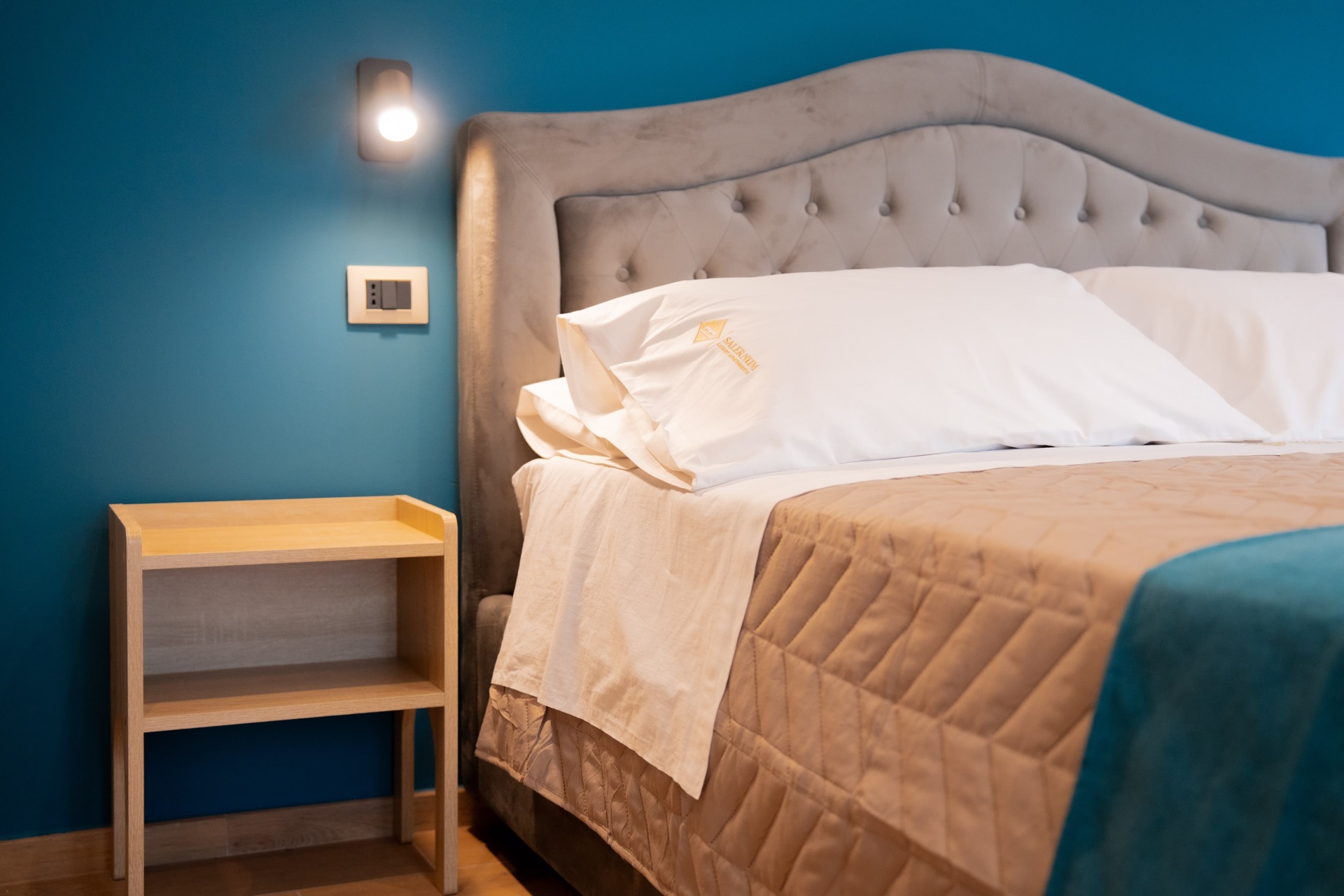 Camera 6 di Salernum Luxury Apartments